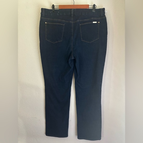Chico’s So Slimming Girlfriend Slim Leg Dark Wash Mid High Waist Jeans 3 16R - Picture 9 of 11